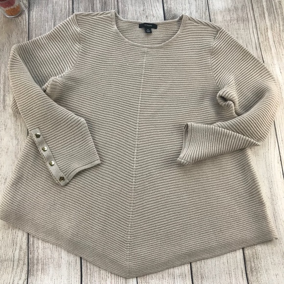 Alfani Sweaters - Alfani NWT Golden Sweater Crew neck Sz PL